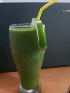 A picture of Cucumber ginger drink.