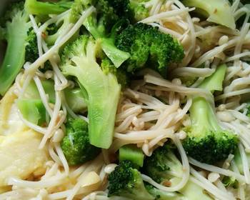 Popular Recipe Broccoli with enoki mushroom and egg tofu Delicious and Healthy