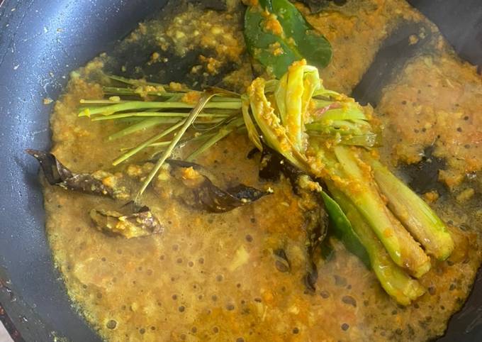 Nasi kuning magicom tanpa santan foto resep utama