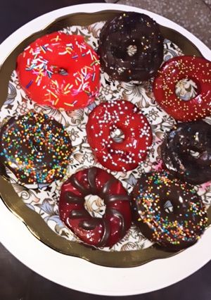 A picture of Eggless Donuts.
