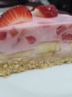 Epres-banános joghurttorta recept fotója