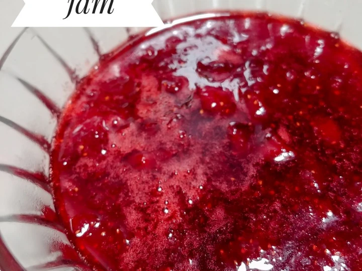 Langkah Mudah untuk Menyiapkan Resep Selai strawberry homemade yang Sempurna Anti Ribet, Uenak Banget