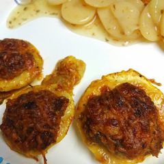 A picture of Cheesy Sausage stuffed in Pattypan Squash.
