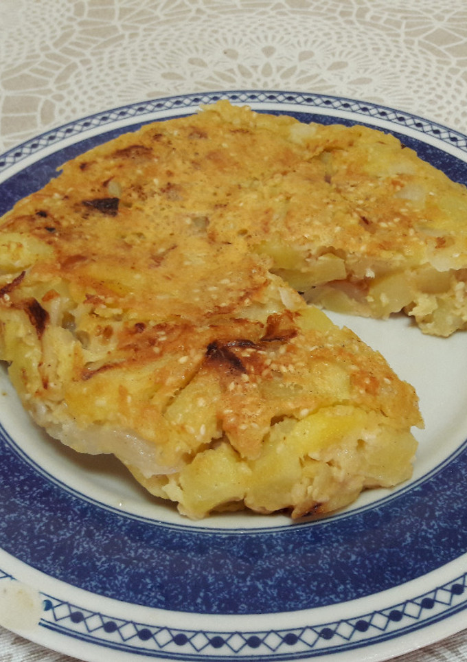 Una foto de 🇪🇸 Tortilla "española" con "huevo" de lino vegana🍳