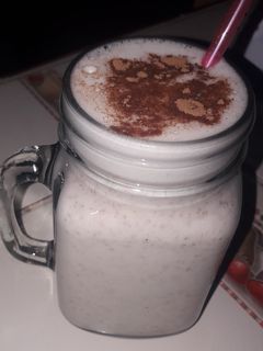 Una foto de Batido de avena y almendras 🥛