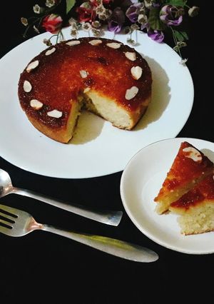 A picture of Caramelised Jackfruit Semolina Cake.