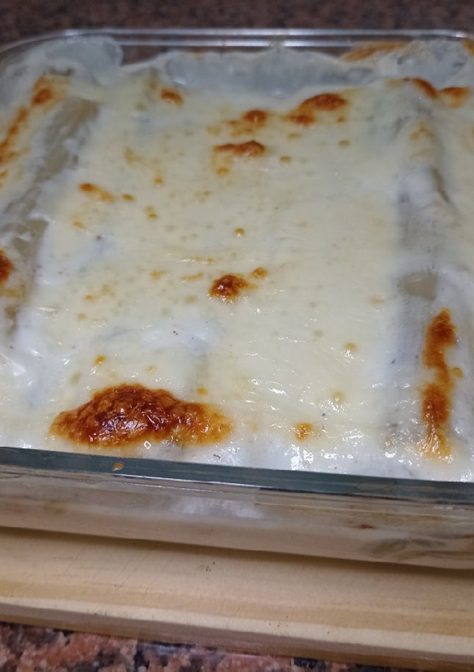 Una foto de Pencas de acelga con salsa blanca