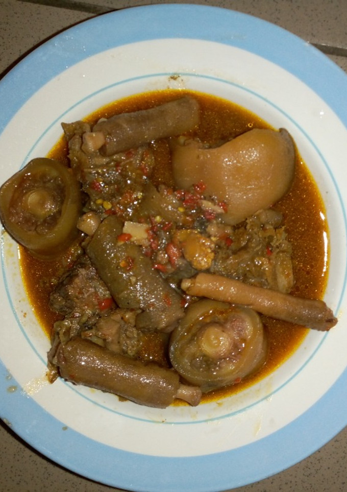 A picture of Cow tail peppersoup.
