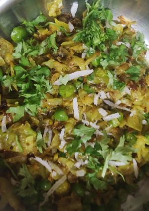 A picture of Cabbage sabji.