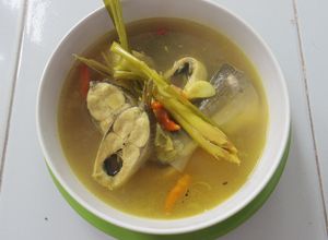 Foto resep Bandeng Asem Pedas Seger Kuah Kuning nonMSG