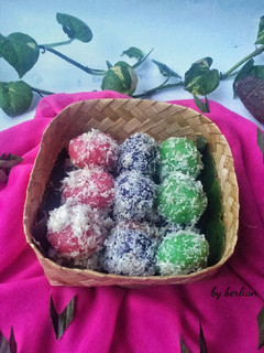 Foto resep Klepon Singkong Kukus