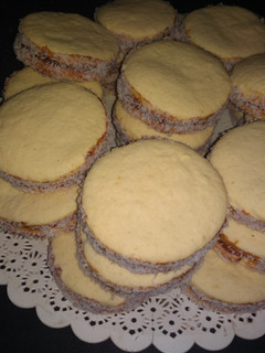 Una foto de Alfajores de Maicena
