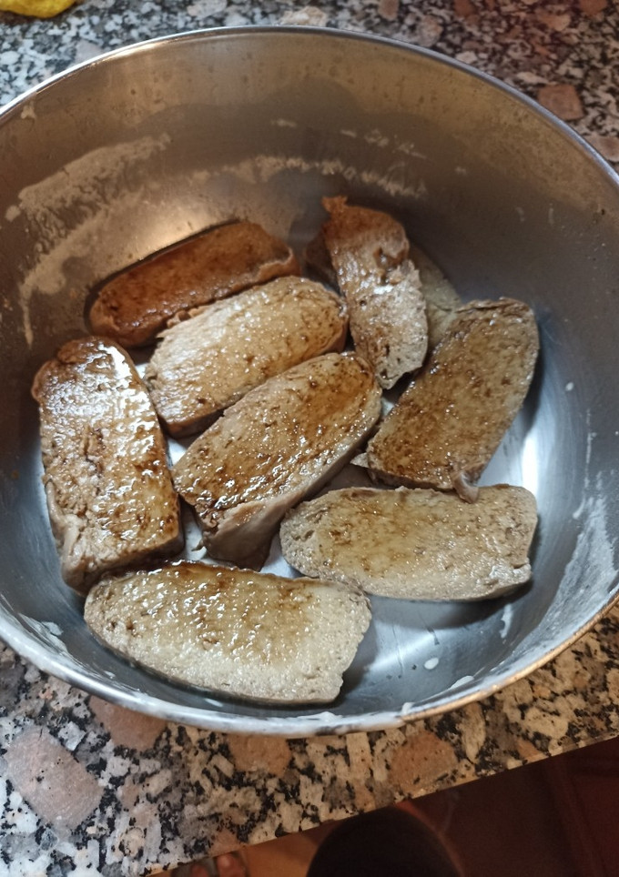 Una foto de Seitán con salsa de champiñones