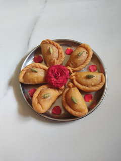 சந்திரகலா செய்முறை முக்கிய புகைப்படம்