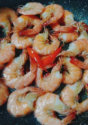 Hình của món Tôm rim mặn ngọt 🦐.