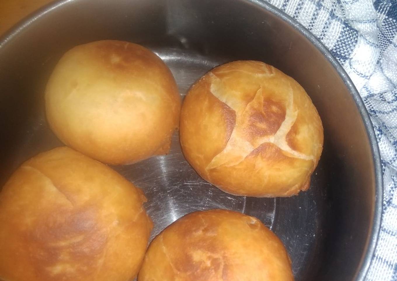 Roti goreng empuk