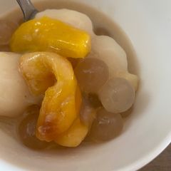 A picture of Ginataan Halo-halo.