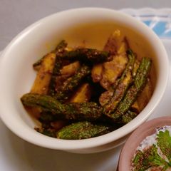 A picture of Bhindi aloo.