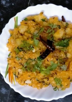 व्रत वाले लाल आलू (vrat wale lal aloo recipe in Hindi) रेसिपी मुख्य फोटो