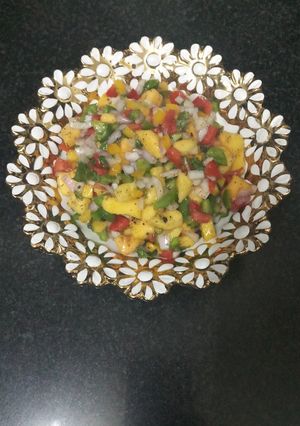 A picture of Mango Salsa.