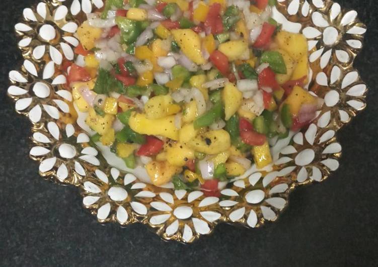 Steps to Make Speedy Mango Salsa