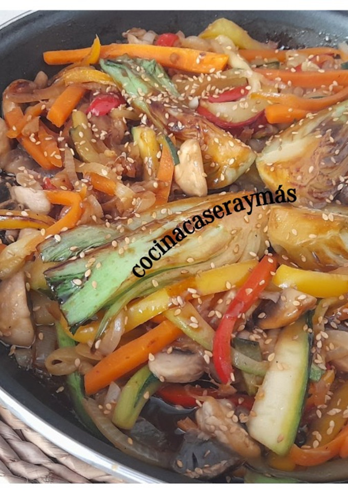 Una foto de Chop suey de verduras