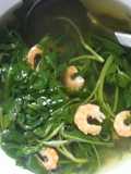 Tôm nõn nấu canh rau muống
