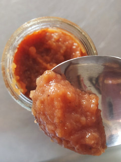 Una foto de Mermelada de manzana y fresa
