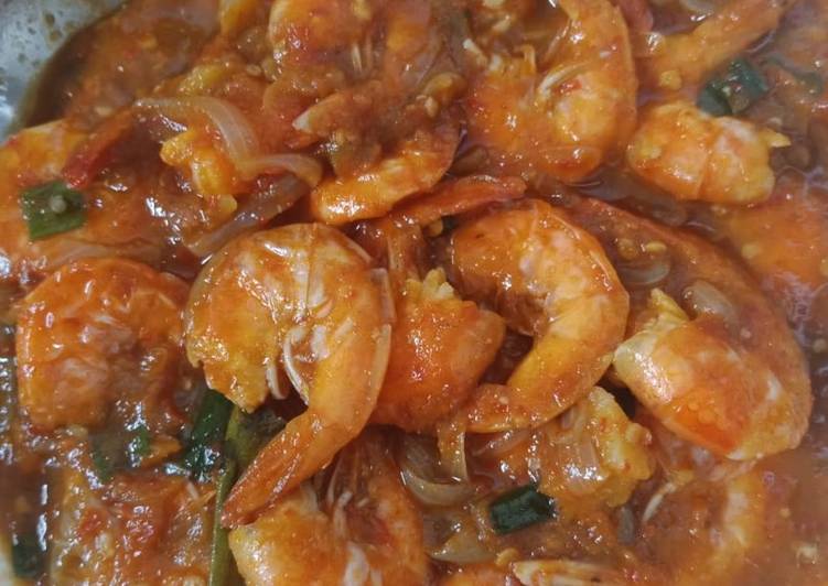 Langkah Mudah untuk Menyiapkan Udang saus padang yang Enak