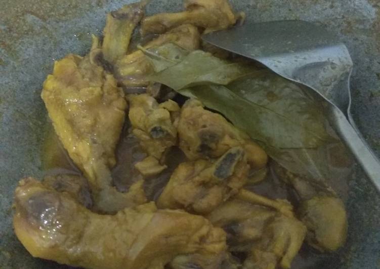 Langkah Mudah untuk meracik Ayam bumbu kecap (manis pedas) Lezat