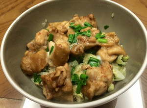 รูปของ โอยาโกะด้ง(ข้าวหน้าไก่กับไข่) ฉบับไมโครเวฟ