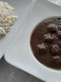 عکسی از دستور فسنجون با گوشت قلقلی