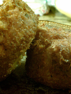 A picture of Chesapeake Crab Cakes.