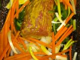 Peceto con mostaza y verduritas al horno