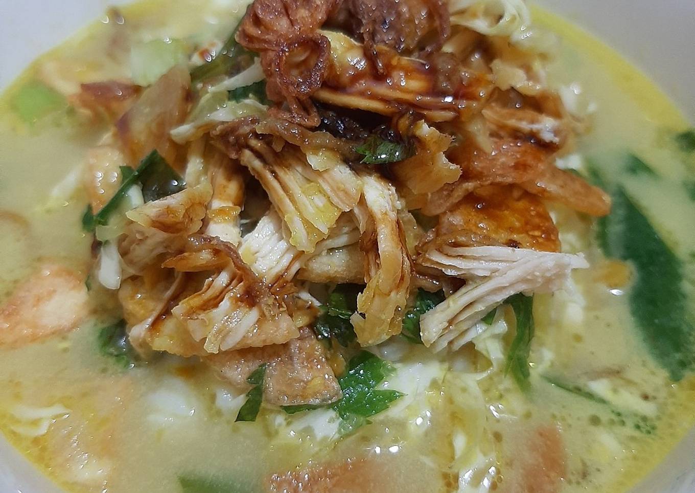 Soto Ayam Kuah Santan