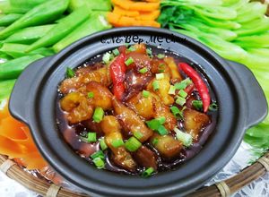 Hình của món Thịt heo kho quẹt.