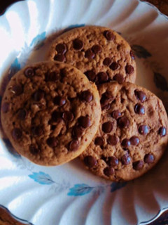 A picture of Chocolate cookie in 1 min.