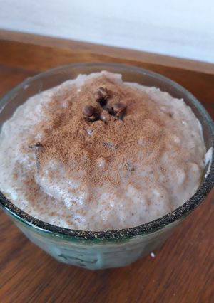 Una foto de Arroz con leche encanelado venezolano🇻🇪