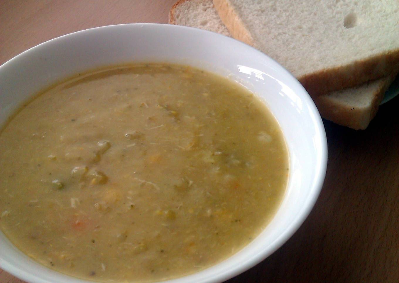 Wikis cream soup with chicken and vegetables + vegan version GF DF EF SF NF