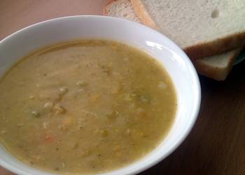 Ready to Serve Vickys Creamy Chicken  Veg Soup  Vegan Option GF DF EF SF NF Delicious Steady