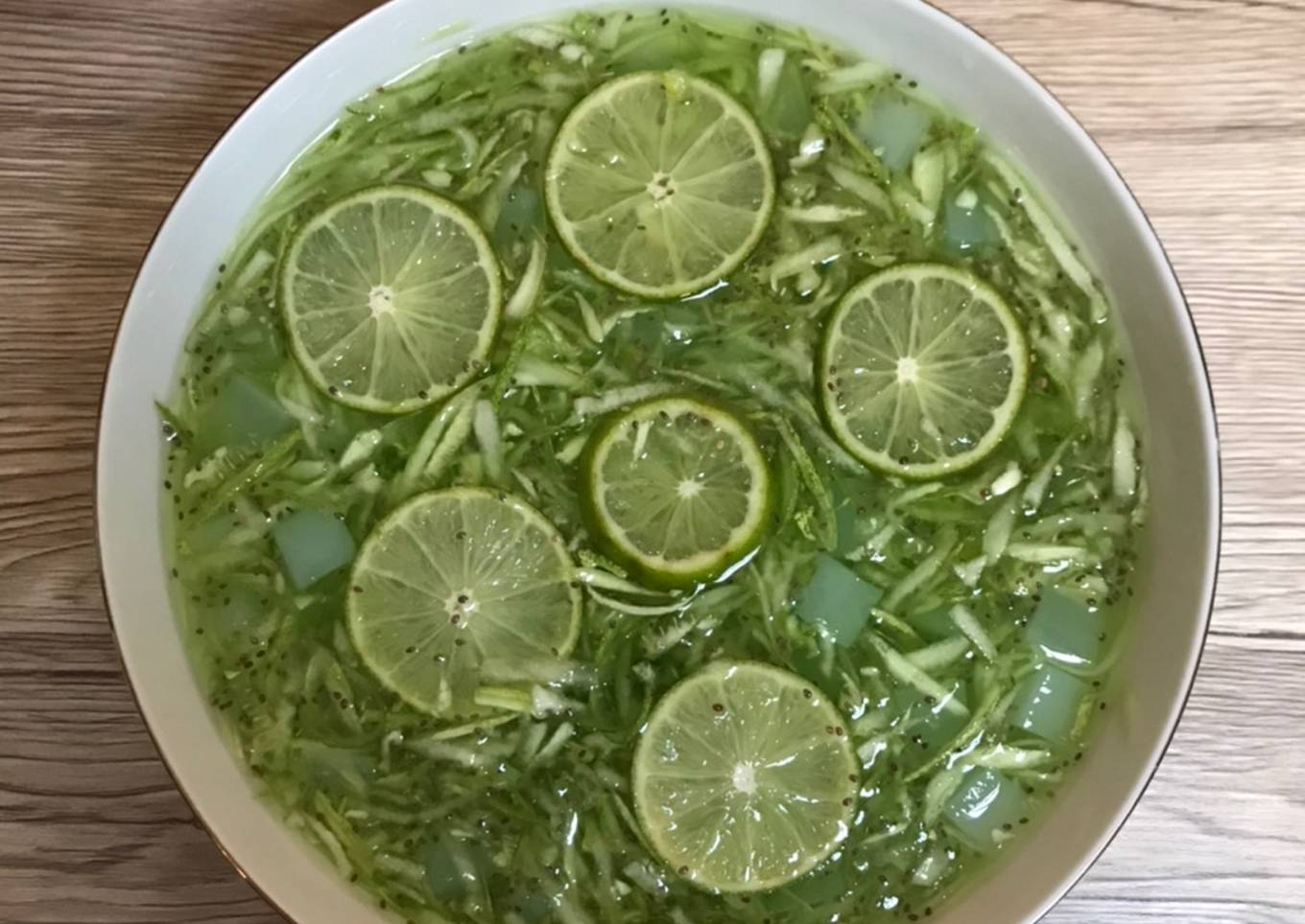 Es timun serut chia seed