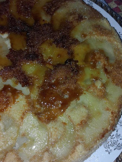 Una foto de Tarta de manzana invertida 😊