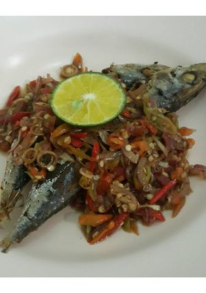 Foto resep Pindang goreng sambal matah