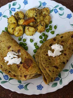 A picture of Chholiye Parantha.