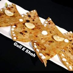 Qeemay Wala Paratha A picture of Qeemay Wala Paratha.