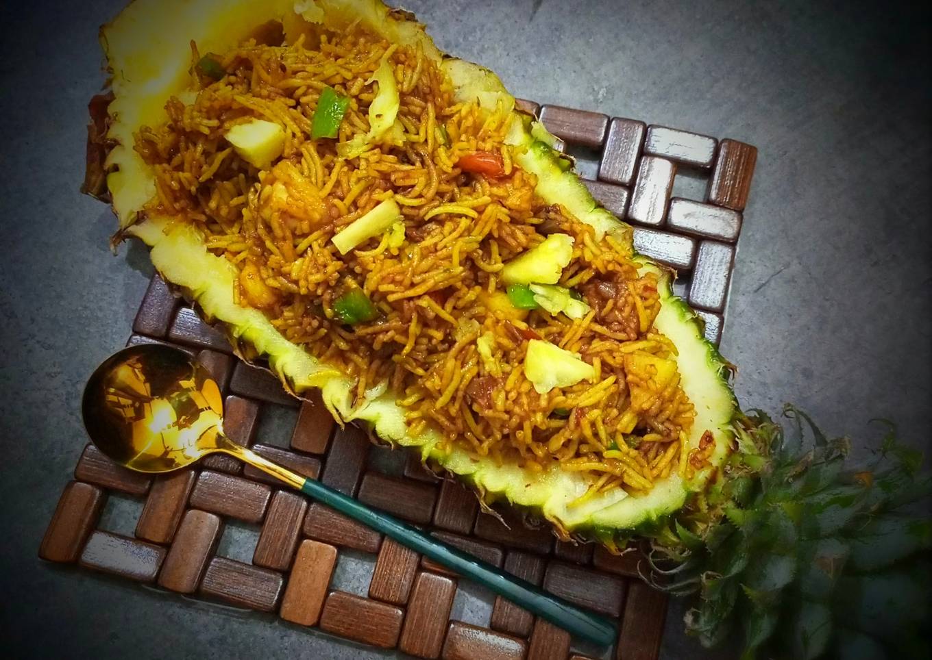 Thai pineapple fried rice