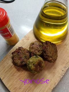 Una foto de Albóndigas de brócoli