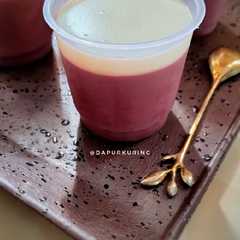 A picture of Puding ala kfc.