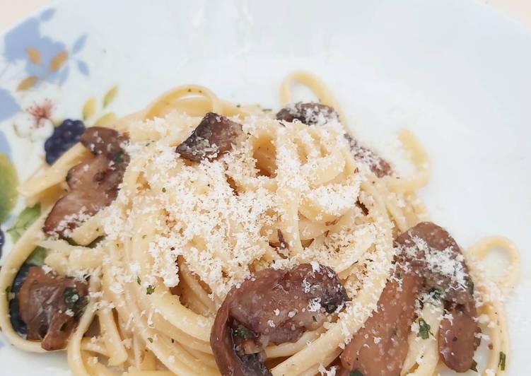 Linguine con Champignon