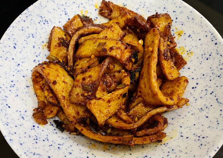 Caranya Bikin Spicy stir fried eomuk / 매운 어묵 볶음 Enak Sederhana